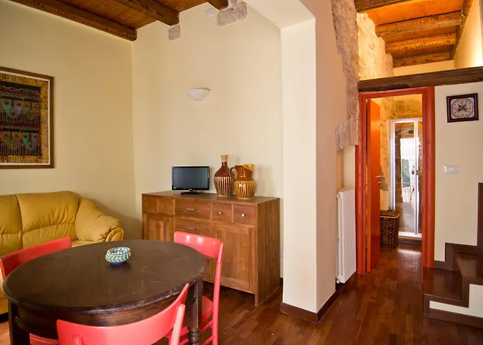 ベッド・アンド・ブレックファスト Dei Serafini 4*