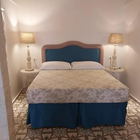 Dei Serafini فندق مبيت وإفطار بولينيانو آ ماري