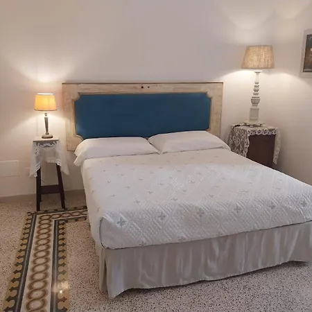Dei Serafini فندق مبيت وإفطار