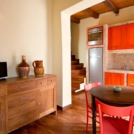 Dei Serafini 滨海波利尼亚诺