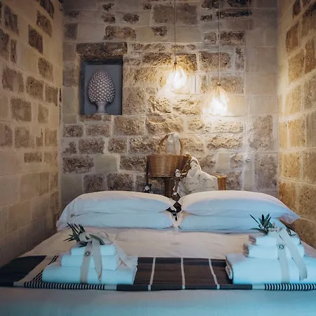 Dei Serafini Bed & Breakfast 4*